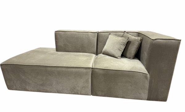 Thompson 3 seater