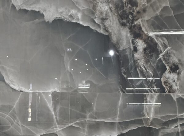Grey Onyx Cloud